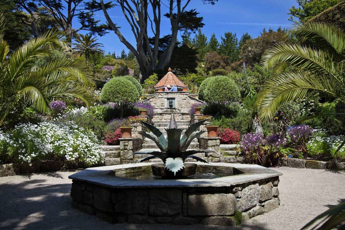 The small island of Tresco is home to one of the finest gardens in the United Kingdom. 