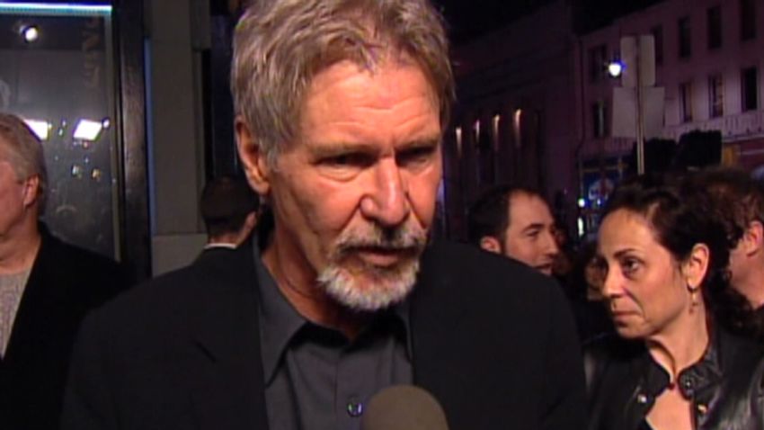 Harrison Ford hurts ankle on "Star Wars" set_00001115.jpg