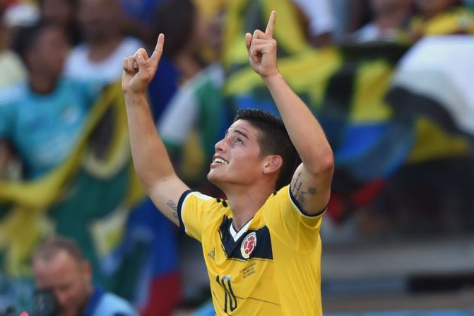 James Rodríguez celebra el tercer gol de Colombia frente a Grecia en el primer partido del grupo C de Brasil 2014.