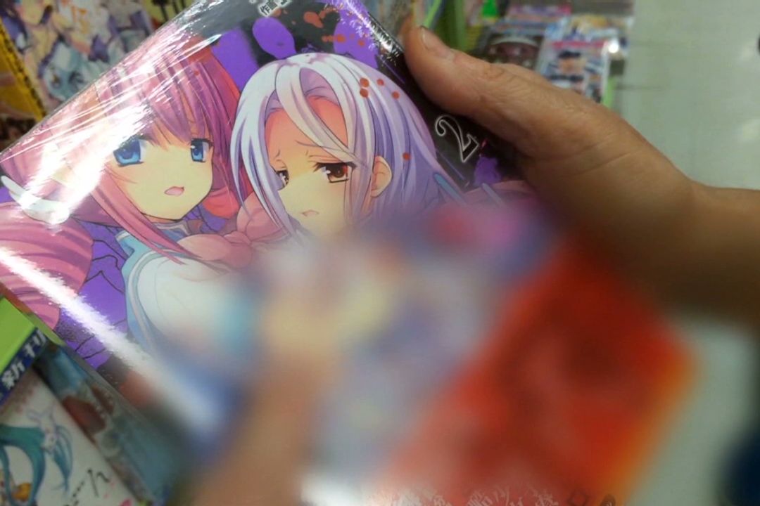 Sexually explicit Japan manga evades new laws on child pornography | CNN