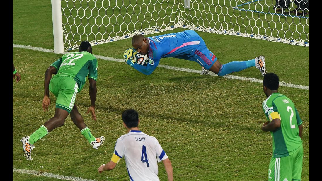 Nigeria goalkeeper Vincent Enyeama makes a save.