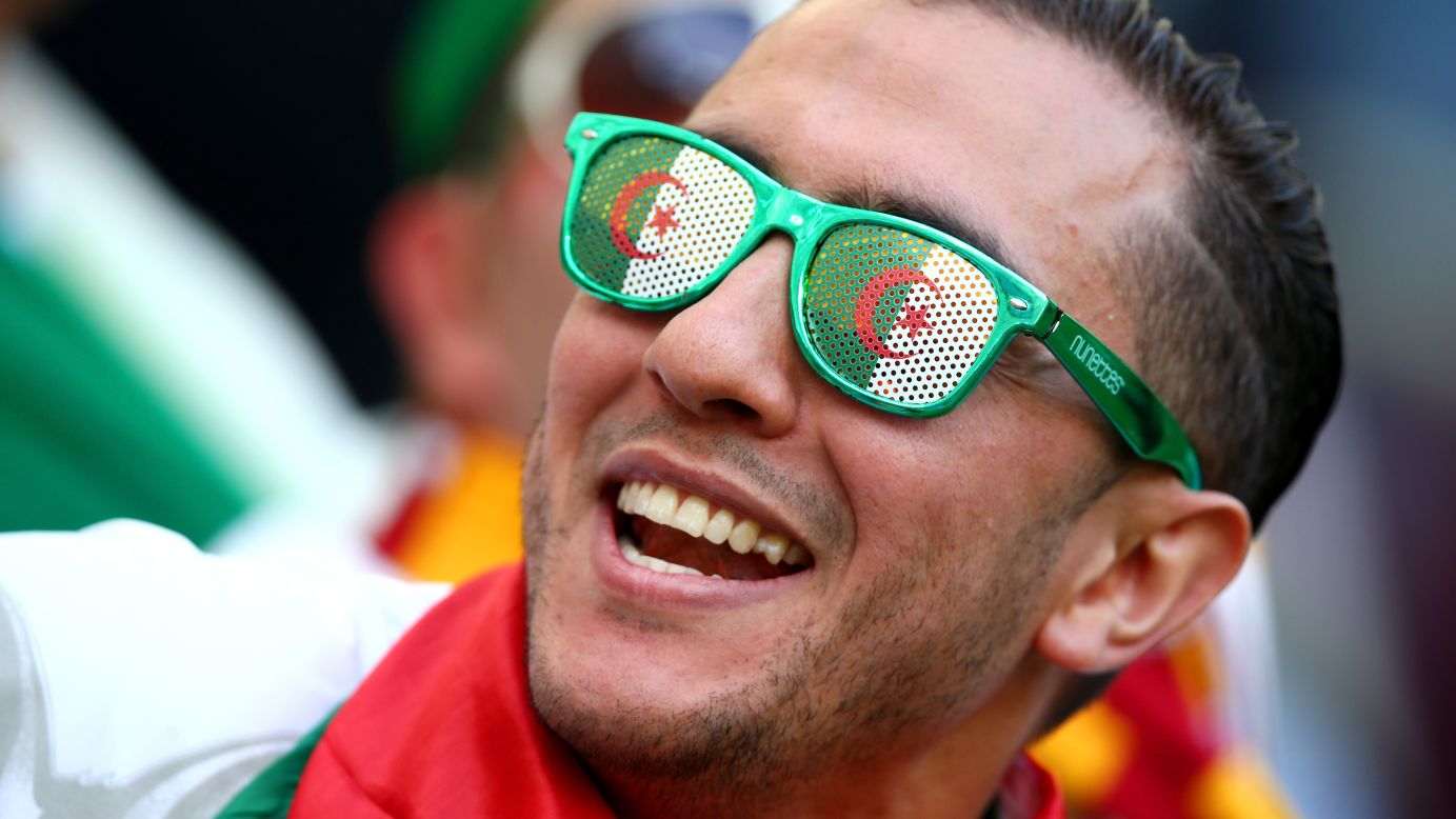 An Algeria fan shows his support.