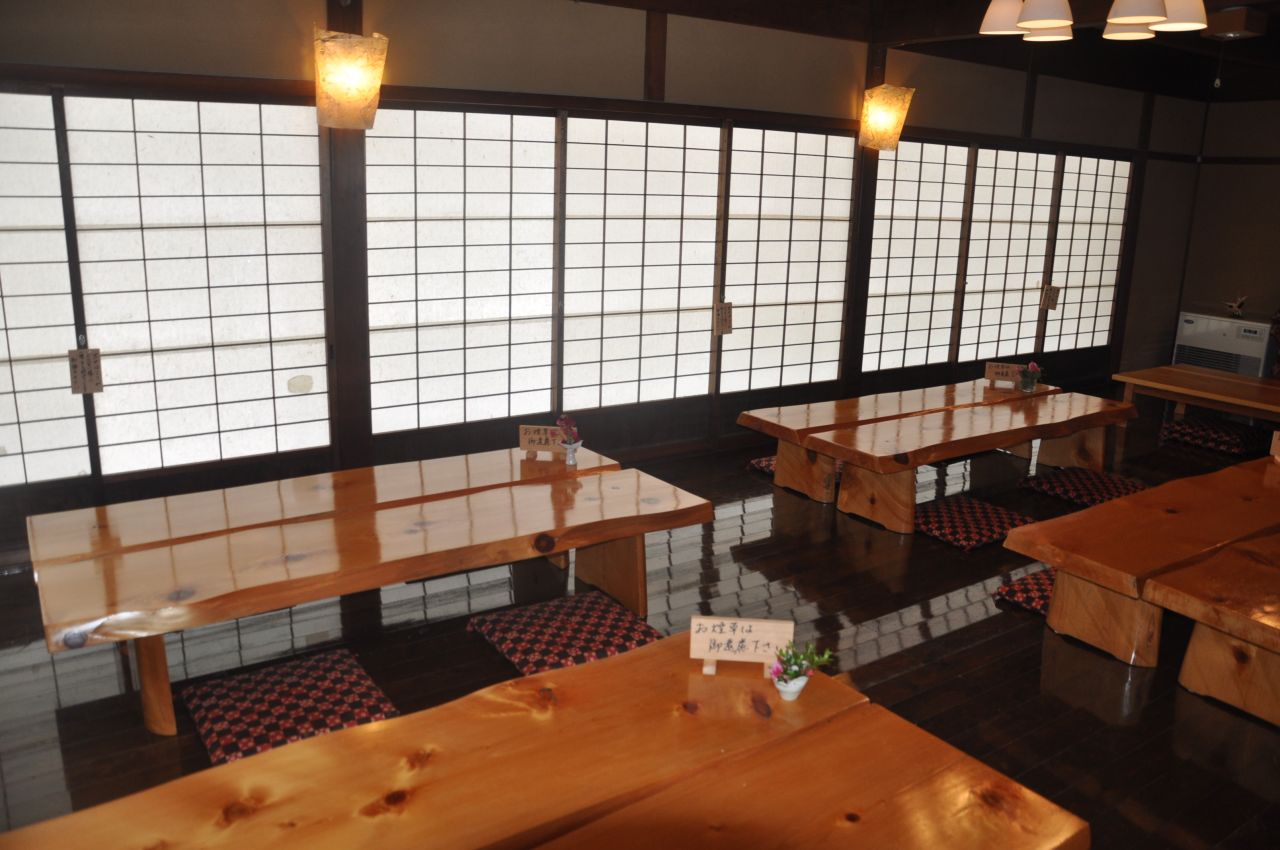 Built in 1658, Kamigoten is a two-story property that was registered as a tangible Japanese cultural asset in 1999. This is the common room, where guests can enjoy tea. Breakfast and dinner is served in the guest rooms. 