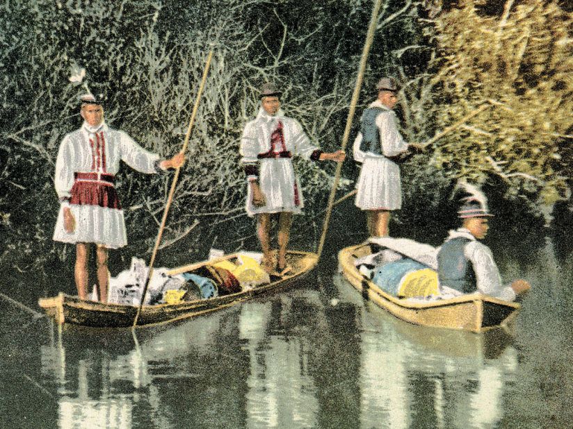 Seminole Indian family in dugout canoe, Miami River, Florida. 