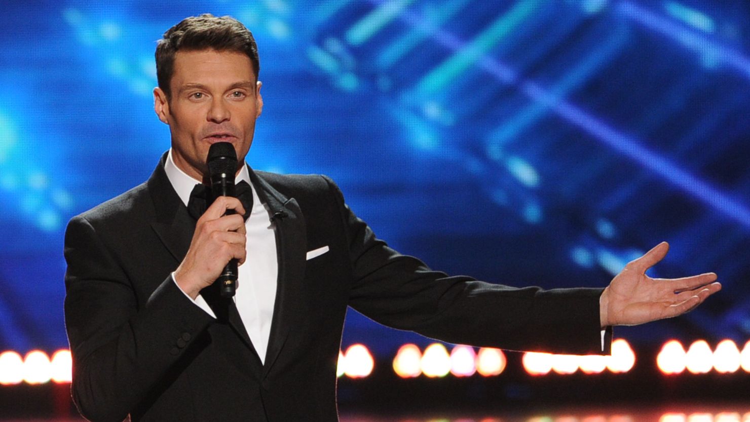 Ryan Seacrest hosts the "American Idol" XIII finale on May 21, which is on Fox.