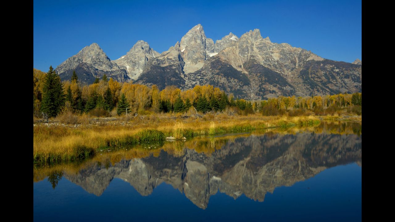 Take a break from the big city in Wyoming's wide-open spaces. A stone's throw from Yellowstone National Park, Jackson Hole also offers the National Elk Refuge and Teton Village, a skier's paradise. The Jackson Town Square is full of retailers to fit any need, including a bakery and a shooting range. 