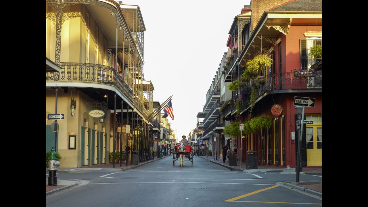 Culture-rich and burden-free, "the Big Easy" is a great place for a getaway weekend. Soak in the vibrant nightlife, delicious food and great music.  
