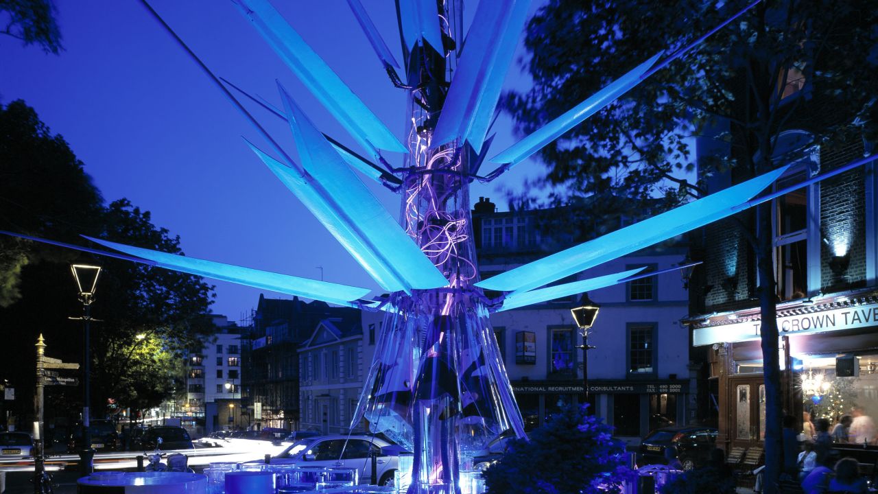 Urban Oasis, another eco-design by Chetwoods Architects, is meant to mimic a growing flower. It collects light, water and wind as energy and serves as a light sculpture at night.