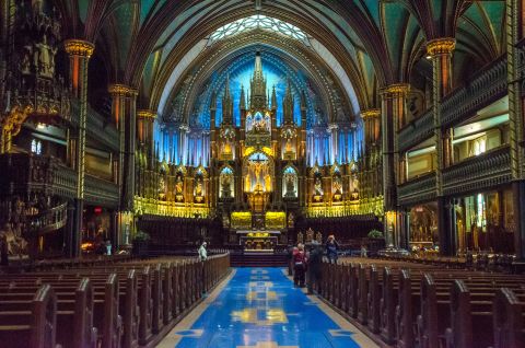 <strong>Notre Dame Basilica: </strong>Located in Montreal, Notre Dame Basilica is one of Canada's most stunning churches. Completed in 1891, it was designated a National Historic Site of Canada in 1989. 