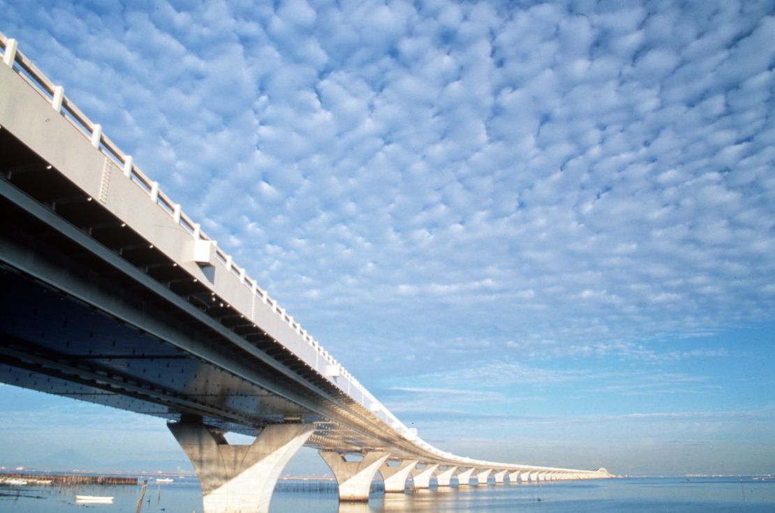 Tokyo's Aqua-Line: Bridge above, tunnel beneath. 