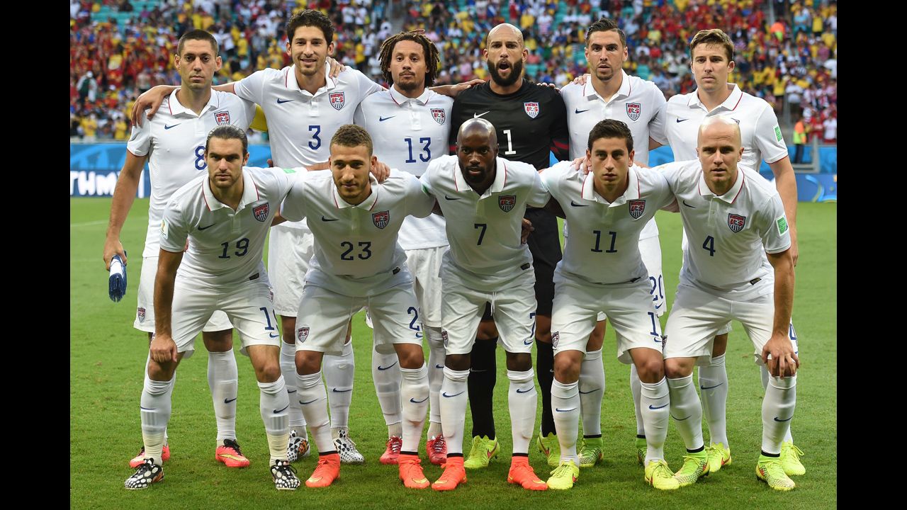 The starting U.S. players pose for a team photo prior to the match.