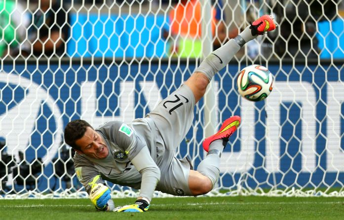 Julio Cesar was the hero for Brazil in its round of 16 game with Chile as he saved two penalties in the shootout, with the sides finishing level at 1-1 after 120 minutes. 