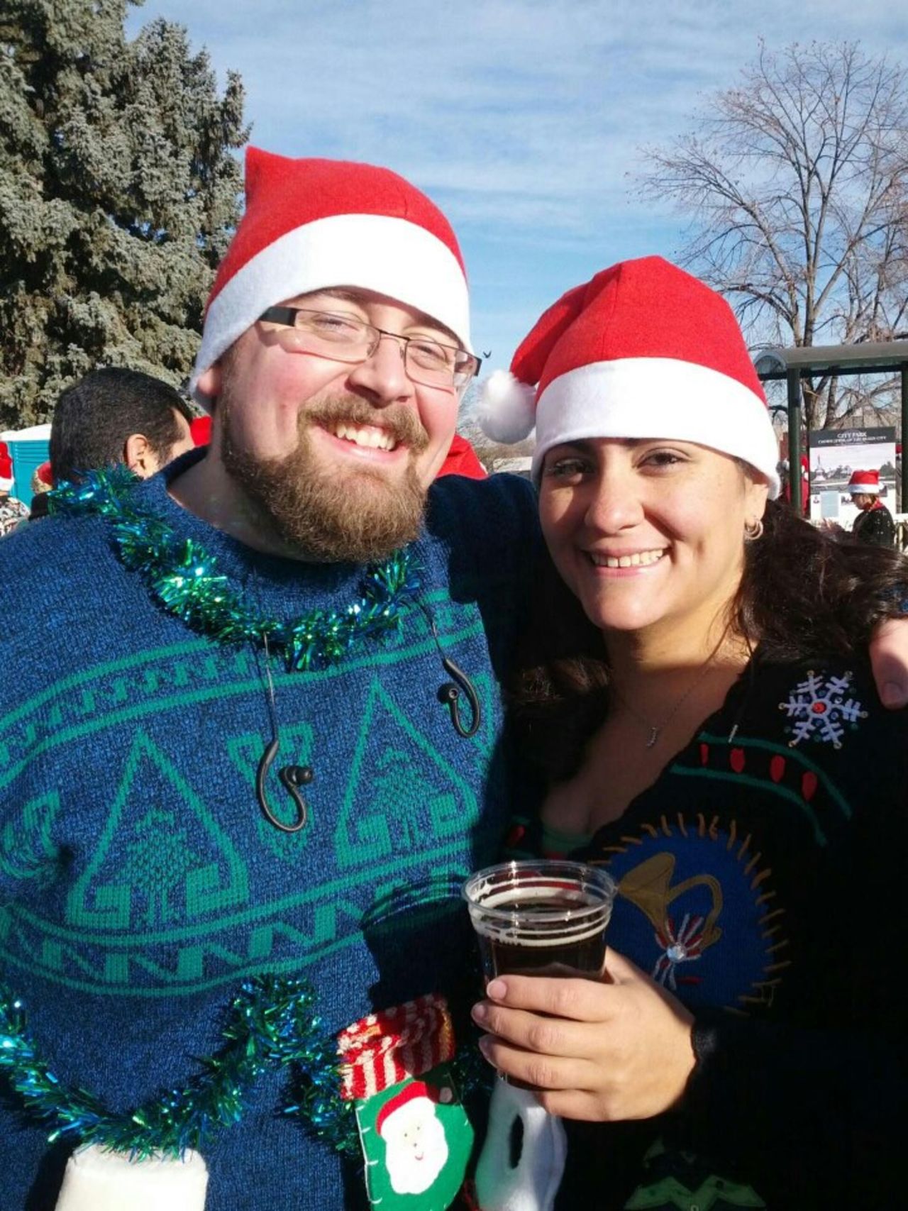 In December 2012, the couple ran the local 5-kilometer "Ugly Sweater Run." Jess finished ahead of Rob, and he vowed to improve his time.