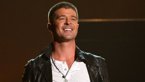 Robin Thicke performs at the 2014 Billboard Music Awards.