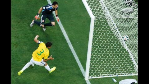 Thiago Silva's goal came on a redirected corner kick.
