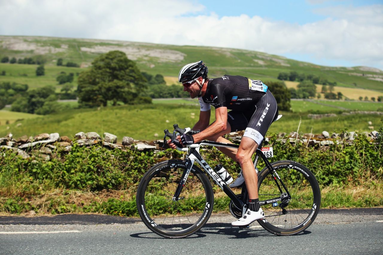 Veteran racer Voigt led the pack in a breakaway during the first stage of the race which began in Leeds and ended in Harrogate. 