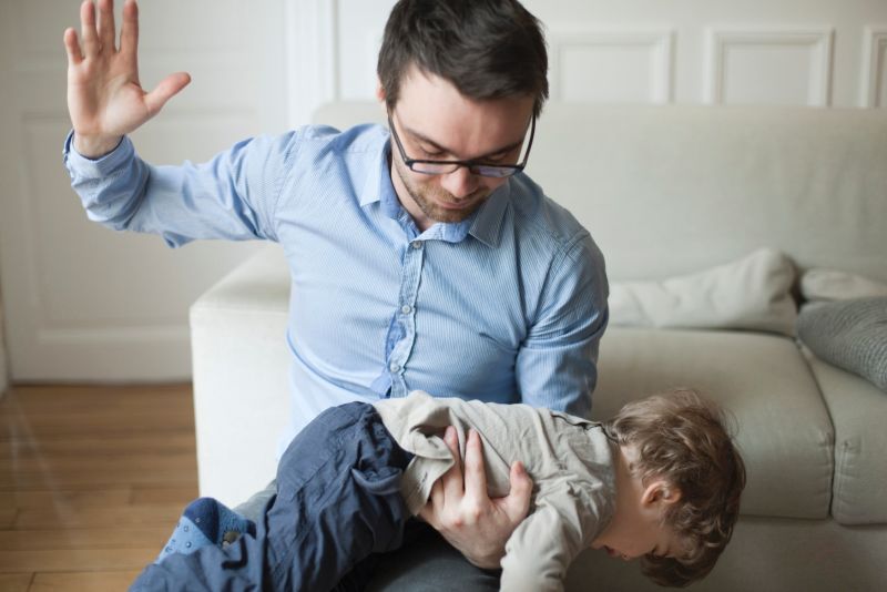 Effects of spanking on kids brains