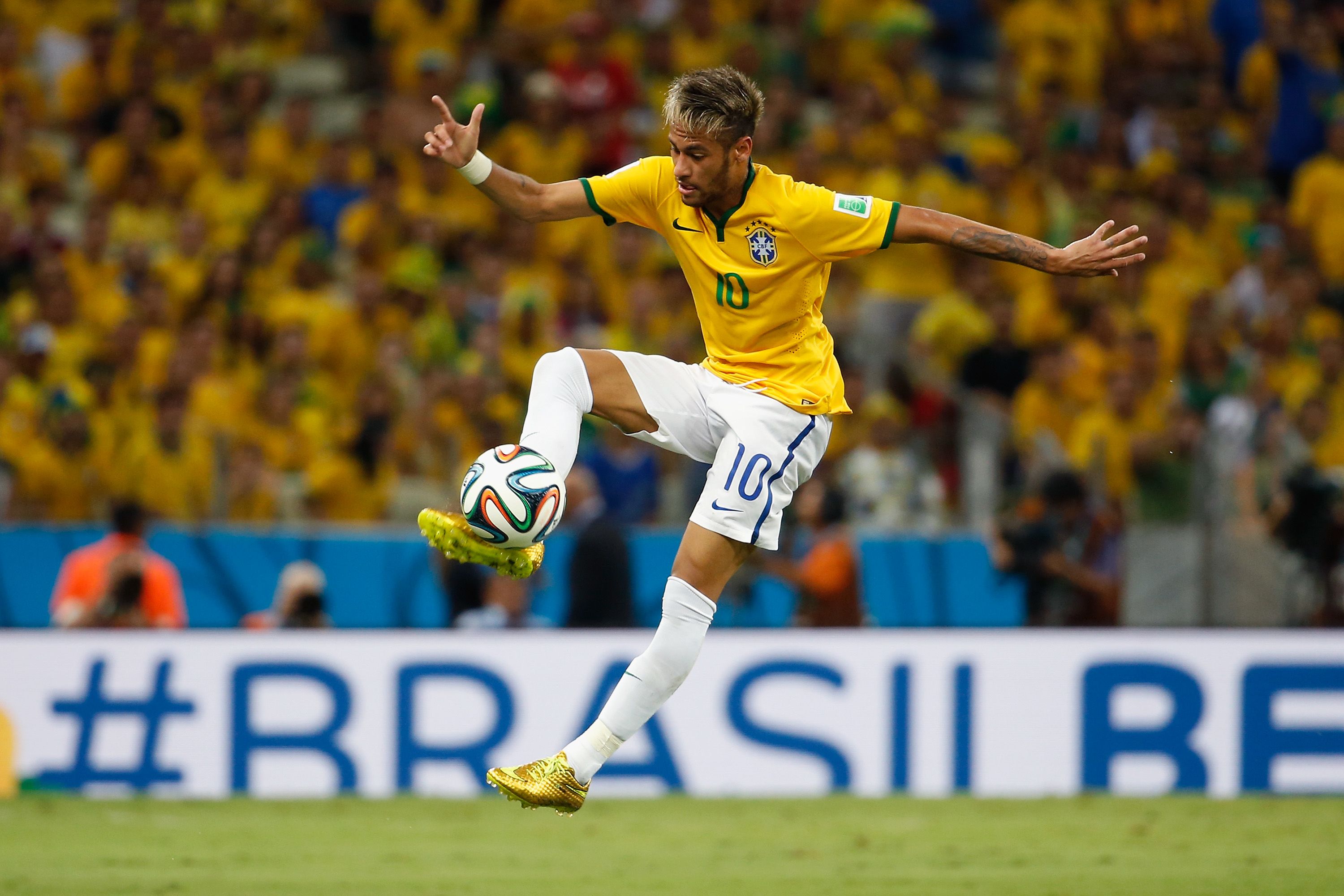 Can Neymar and Brazil's World Cup Team Unite a Fractured Nation? - The New  York Times