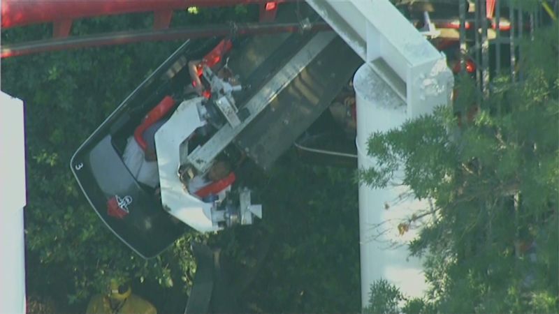 Six Flags roller coaster car derails 4 injured CNN