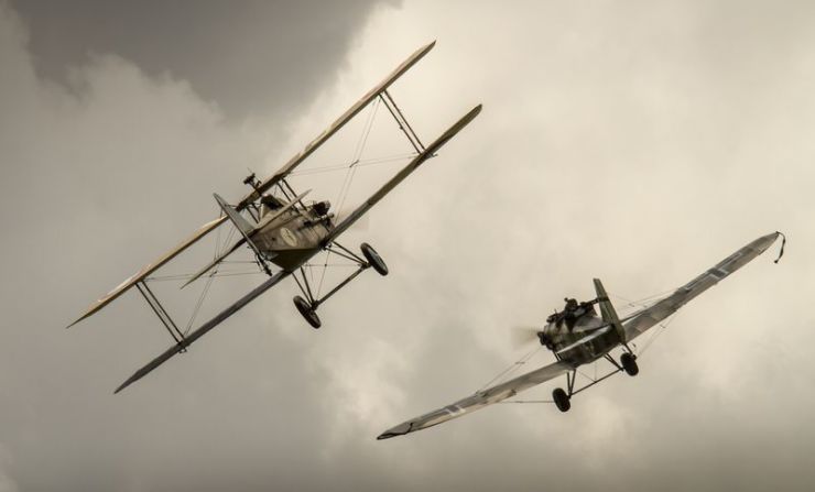 The Idaflieg, Germany's 'gatekeeper' for military aviation, permitted the Junker CL1 to take the air despite its novel construction. 