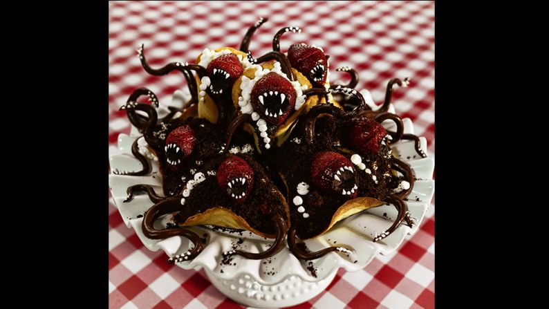 The photographer-baker normally starts with a sketch, mapping out what the finished product would look like, but sometimes she lets the monsters from the depths of her imagination run riot: "I made waffle cones and realized that they are kind of flimsy and you could bend them anyway you wanted, so then I decided to make tentacles and monster heads out of strawberries. It was exciting and fun, but my kitchen got completely demolished doing that," she says.