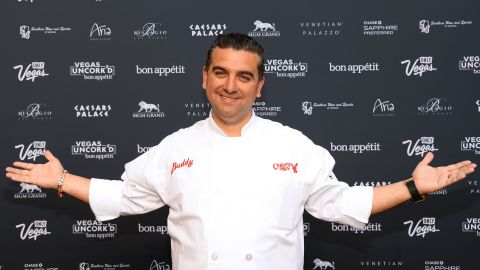 Buddy Valastro says he wants to bake a cake for the rescuers.
