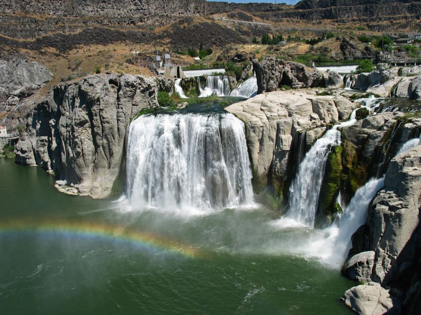 Shoshone Falls, in Twin Falls, Idaho, is even taller than Niagara Falls. Go in the spring and early summer to see the falls at their most powerful.