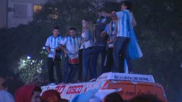 lok wc soares argentina fans react_00002804.jpg