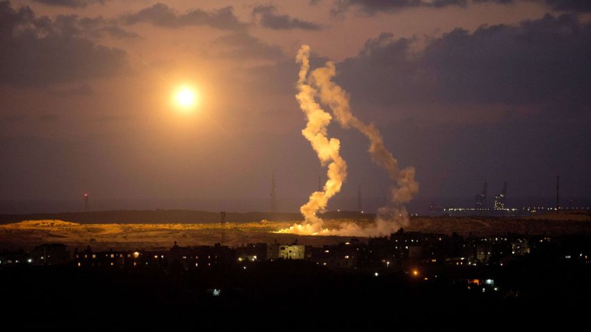 A photo taken on July 15, 2014 from the southern Israeli Gaza border shows Israeli army flares falling into the Palestinian enclave. Israel's security cabinet was to meet early on July 15 to discuss Egyptian proposals for a truce in Gaza, a senior official said, as an aerial campaign against Hamas entered its eighth day. AFP PHOTO/MENAHEM KAHANA (Photo credit should read MENAHEM KAHANA/AFP/Getty Images)