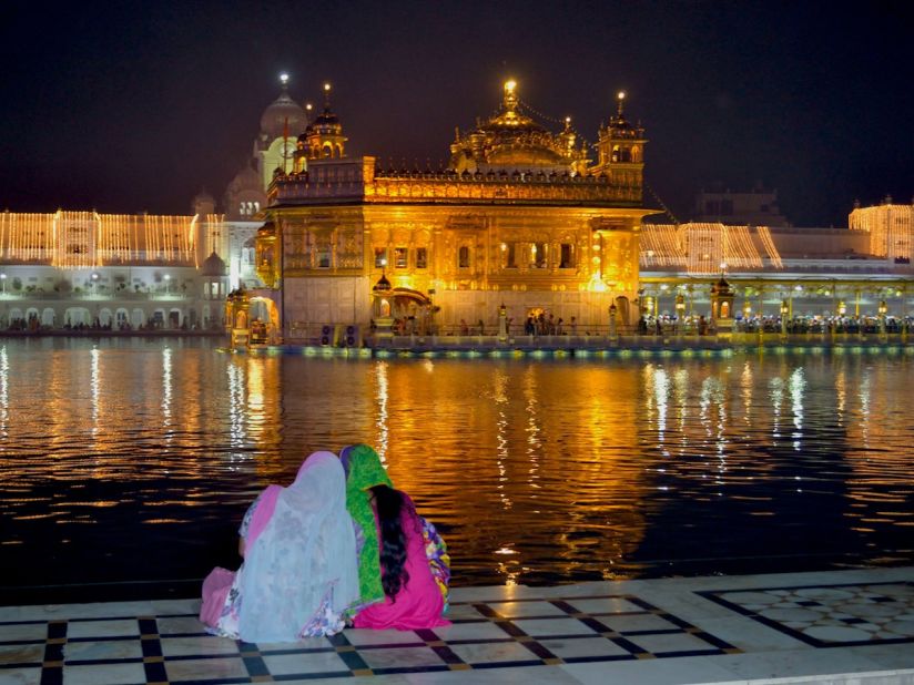 The Basunti retreat is about a 3.5 hour drive from Amritsar, which has the nearest airport. Amritsar is home to the Golden Temple, the spiritual and cultural center of the Sikh religion. 