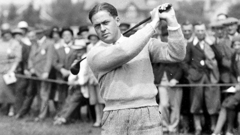Jones had won the British Amateur at St. Andrew's the week before he arrived at Hoylake. Though he had the air of a confident man, according to Hoylake historian Joe Pinnington he was racked with nerves: "Jones hardly ate, he had a bit of toast and maybe a whiskey and water at the end of the day. He was in a right old ragged state."