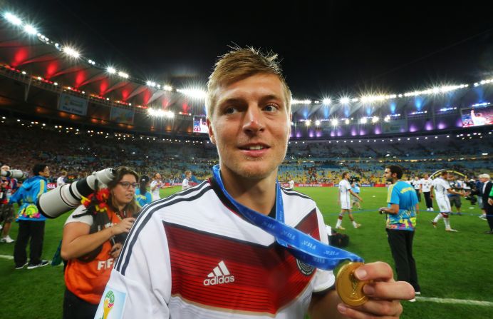Toni Kroos officially became a Real Madrid player Thursday after completing his transfer from Bayern Munich. The midfielder was an integral part of Germany's World Cup-winning team. There was more good news for Real as Forbes magazine ranked it as the most valuable sports team in the world.