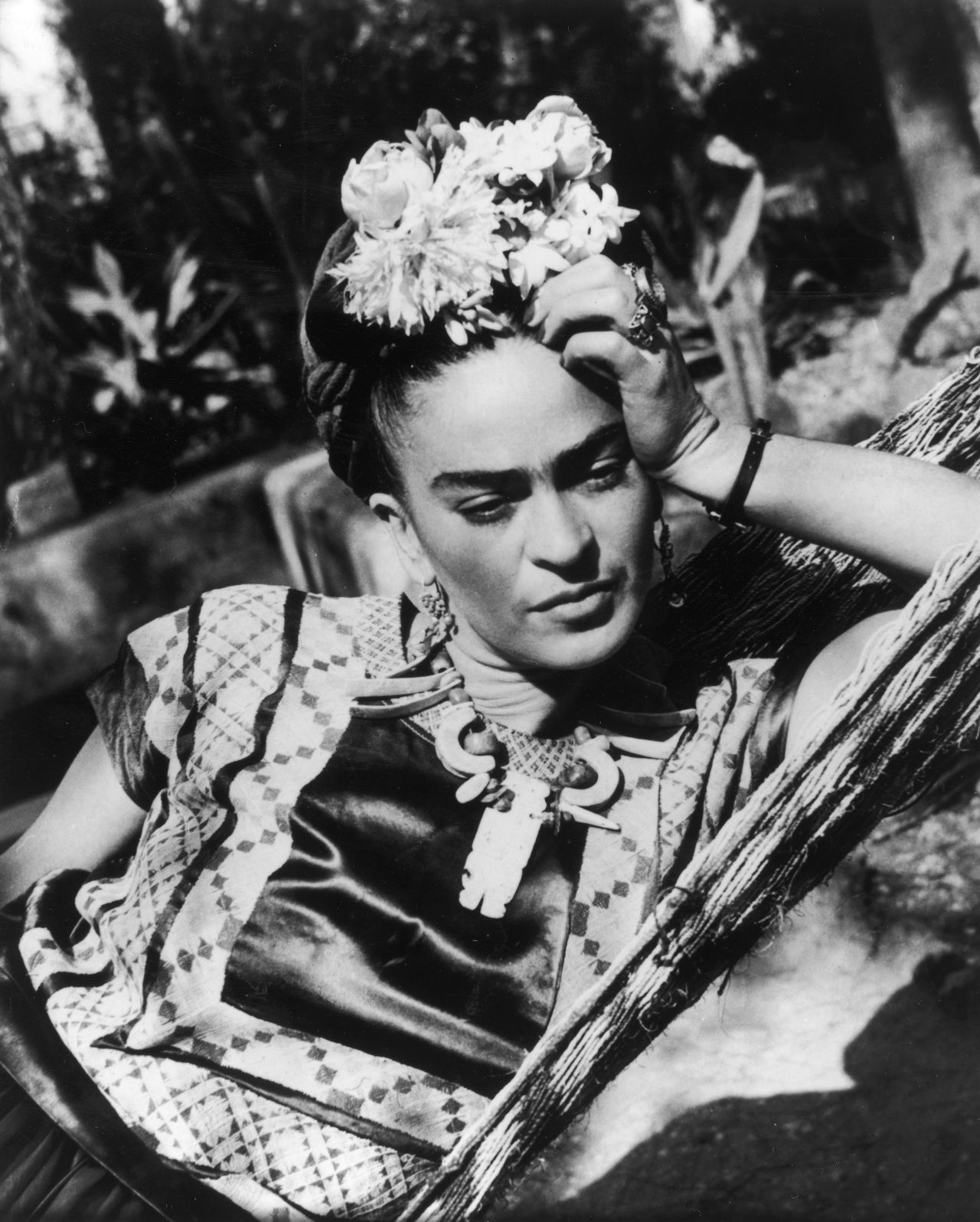 Mexican artist Frida Kahlo, who died 60 years ago this month, is perhaps most famous for her surreal self-portraits which today fetch up to $5m. But her distinctive floral headwear, folk costume and strong brows have also inspired a legion of women to dress up like their hero.