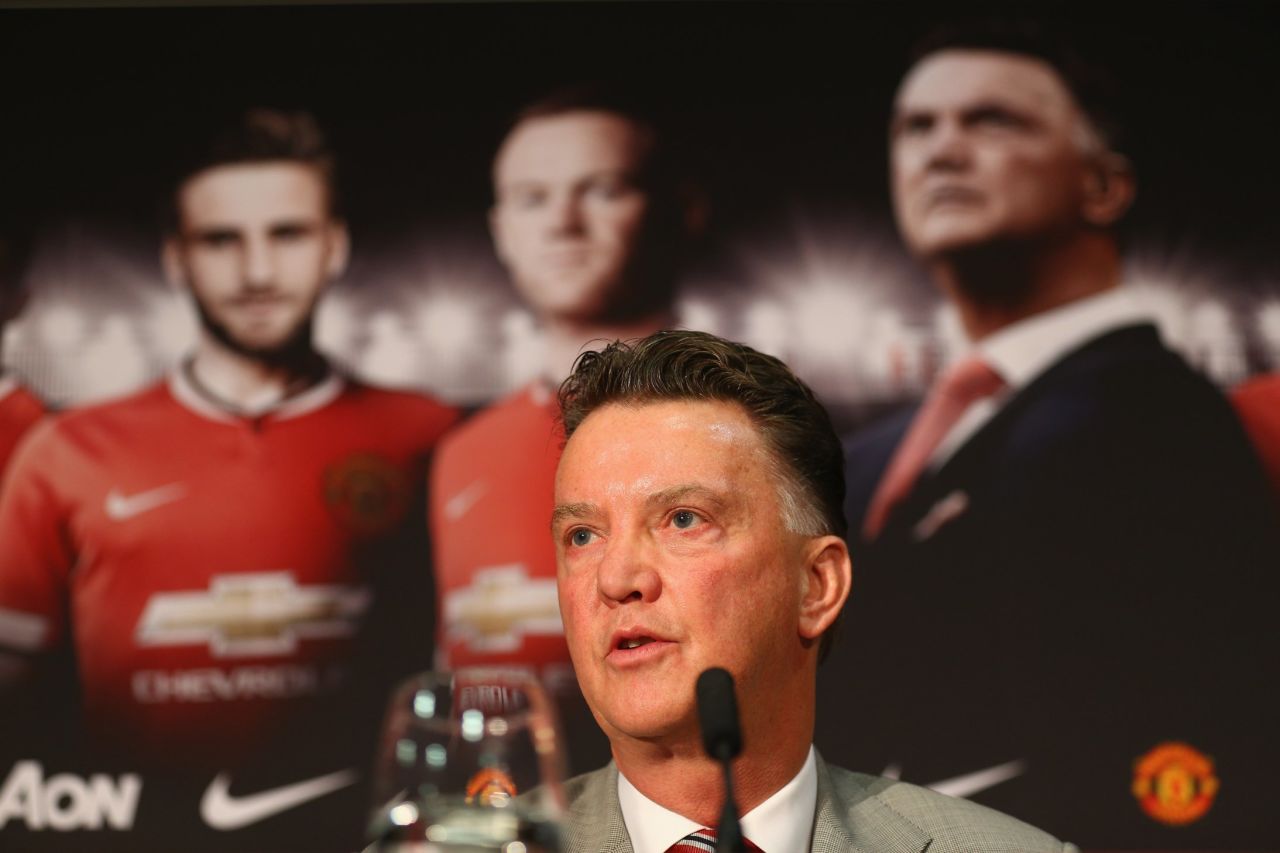 Louis van Gaal left his role as coach of the national team after guiding it to the semifinals of the 2014 World Cup. He joined Manchester United and was replaced by Guus Hiddink.
