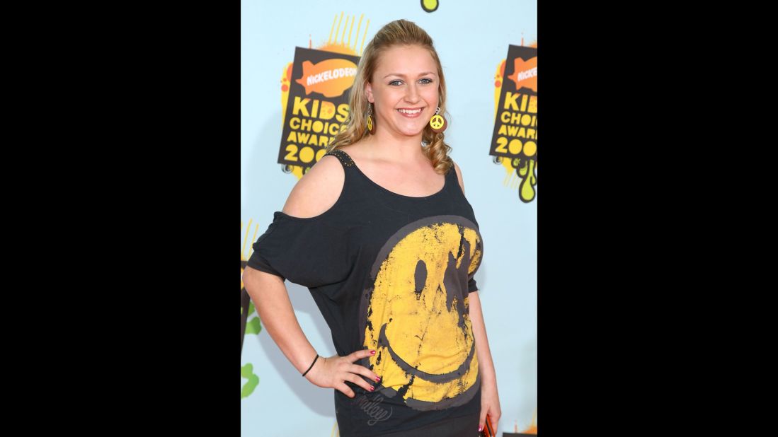 Bartusiak arrives at Nickelodeon's 2008 Kids' Choice Awards on March 29, 2008, in Westwood, California.