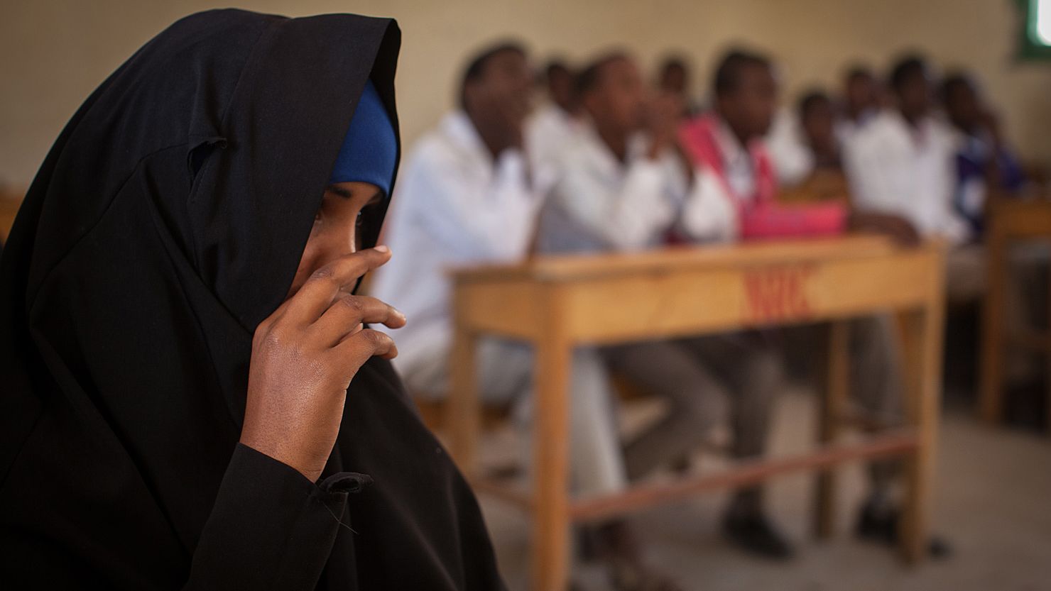  A discussion on female genital mutilation takes place at Sheikh Nuur primary school in Hargeysa, Somalia, on February 19, 2014. 