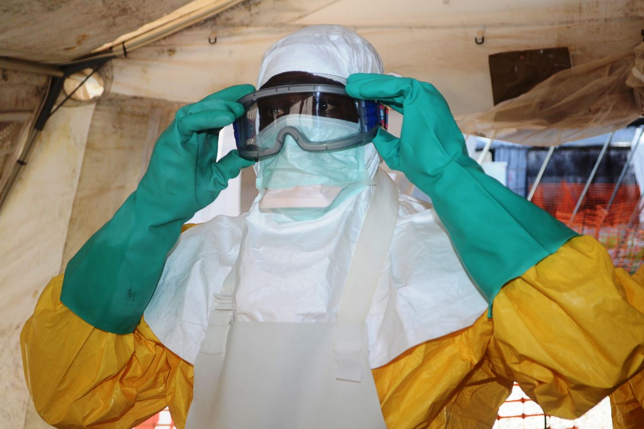 The current Ebola virus outbreak in West Africa is thought to have infected 1,093<strong> </strong>people, and killed 660. Doctors Without Borders has described the epidemic as "out of control." 