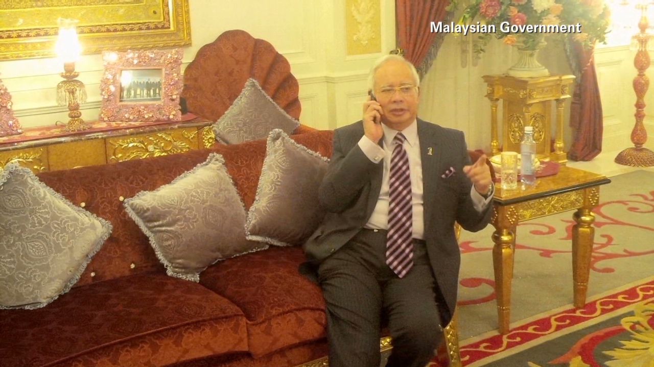 pkg ripley mh17 malaysia balancing act_00002828.jpg