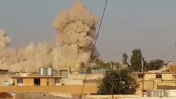 iraq isis jonah tomb blown up_00003108.jpg