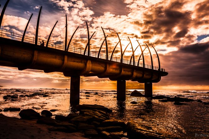 The distinctive whale bone structure of Umhlanga Pier won the South African National Award for Outstanding Civil Engineering Achievement.