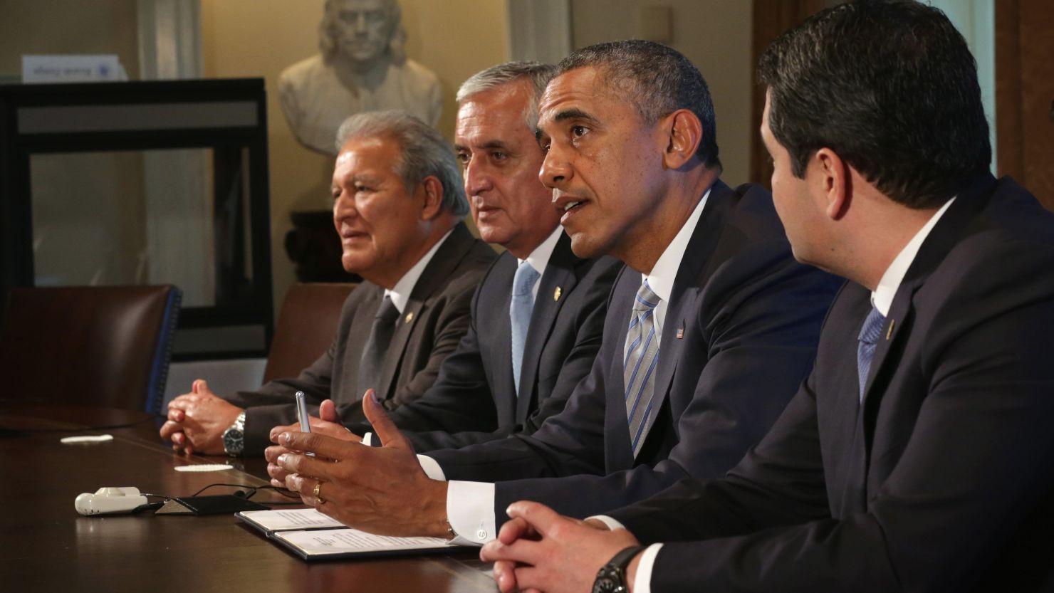 President Obama meets with Central American leaders