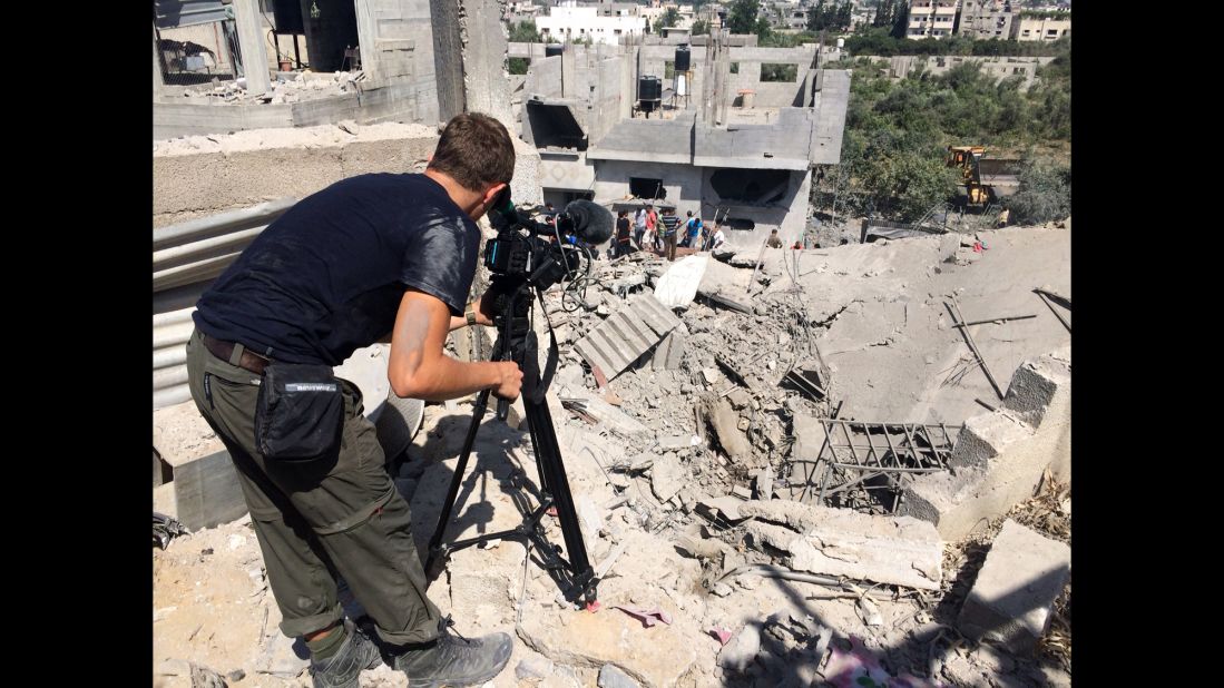 CNN's Joe Sheffer shoots video of an attempt to rescue survivors at a destroyed house in Beit Hanoun during the cease-fire. "The house was hit by a huge bomb in the early morning, killing the family inside," Sheffer said. "Capturing even one-tenth of the destruction in a scene like this is nearly impossible." 