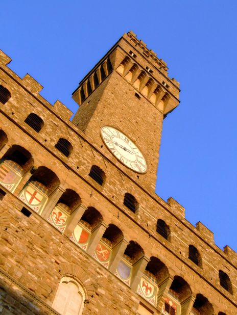 For those who can tear themselves away from their smartphone screens, Florence has some amazing sights -- like the Palazzo Vecchio, the city's town hall.