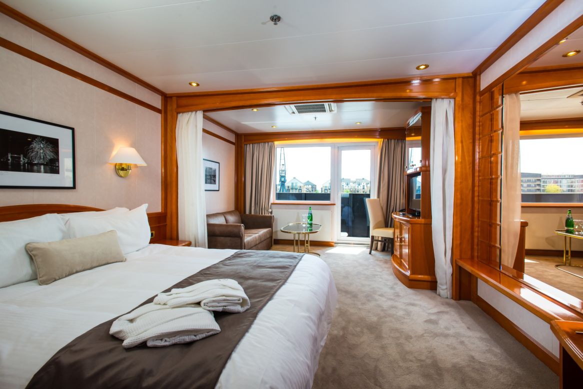 At $300 to $1,600 per night, guests will need deep pockets to wake up with water views. Beside each bed is a tablet for contacting the on-board chef, choosing between foam or feather pillows, and checking live arrival and departure times at nearby City Airport.