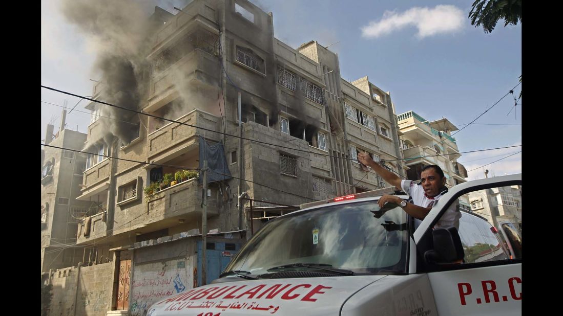 Smoke rises from a building after an airstrike in Rafah on July 31.