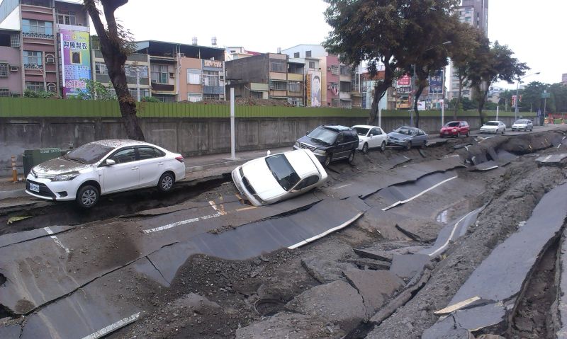 Dozens Dead As Taiwan Gas Blasts Rip Up Streets | CNN