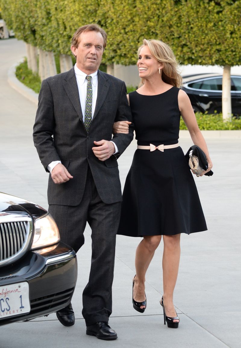 Robert F. Kennedy Jr. Weds Actress Cheryl Hines | CNN