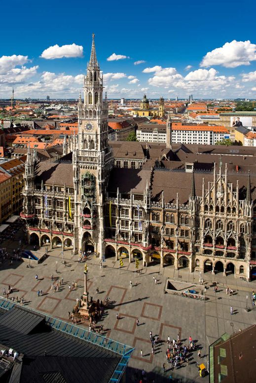 <strong>Munich Glockenspiel, Munich, Germany</strong><br /><strong>Completed: </strong>Around 1900<br /><strong>Height: </strong>85 meters (255 feet)<br /><strong>Architect: </strong>Georg Hauberrisser<br /><strong>Special features</strong><br />The clock rings daily at 11 a.m., noon and 5 p.m. (from March to October), with a 12-minute show featuring 43 bells and 32 life-sized figures. The show includes the story of the wedding of Duke Wilhelm V and Renata of Lorraine, a jousting tournament and a traditional "coopers' dance" performed by the city's barrel makers. The clock is now part of the new town hall in Munich.<br /><a href="http://www.muenchen.de/sehenswuerdigkeiten/orte/120394.html" target="_blank" target="_blank"><em>Munich Glockenspiel</em></a><em>, Marienplatz 8, 80331 Munich, Germany</em>