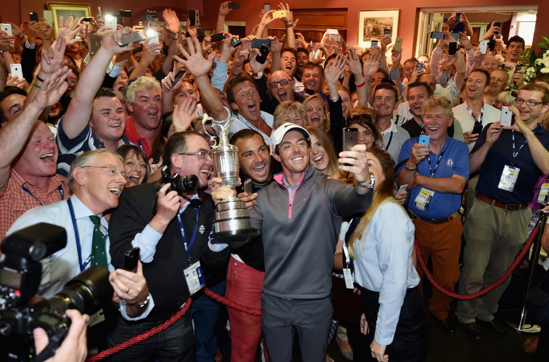 Cannon had been escorting McIlroy to the Royal Liverpool clubhouse for media duties following their 2014 Open victory when he photographed this spontaneous moment. 