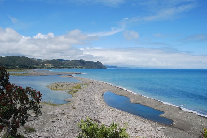 Michael Hooks has visited New Zealand's remote <a href="index.php?page=&url=http%3A%2F%2Fireport.cnn.com%2Fdocs%2FDOC-1150136">Motu River</a> twice. Because of its relatively removed location, the river is "pristine," he said. It is accessible by four-wheel drive, helicopter or jet-boat, according to <a href="index.php?page=&url=http%3A%2F%2Fwww.roughguides.com%2Fdestinations%2Faustralasia%2Fnew-zealand%2Fcoromandel-bay-plenty-east-cape%2Fbay-plenty%2Fwilderness-rafting-motu-river%2F" target="_blank" target="_blank">Rough Guides</a>. 
